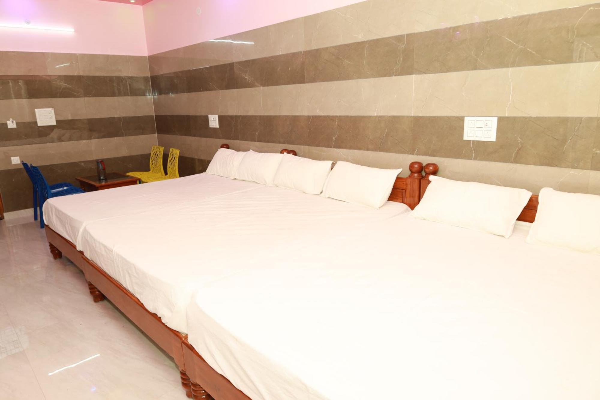 Hotel Rv Residency Wodapatti Exteriér fotografie